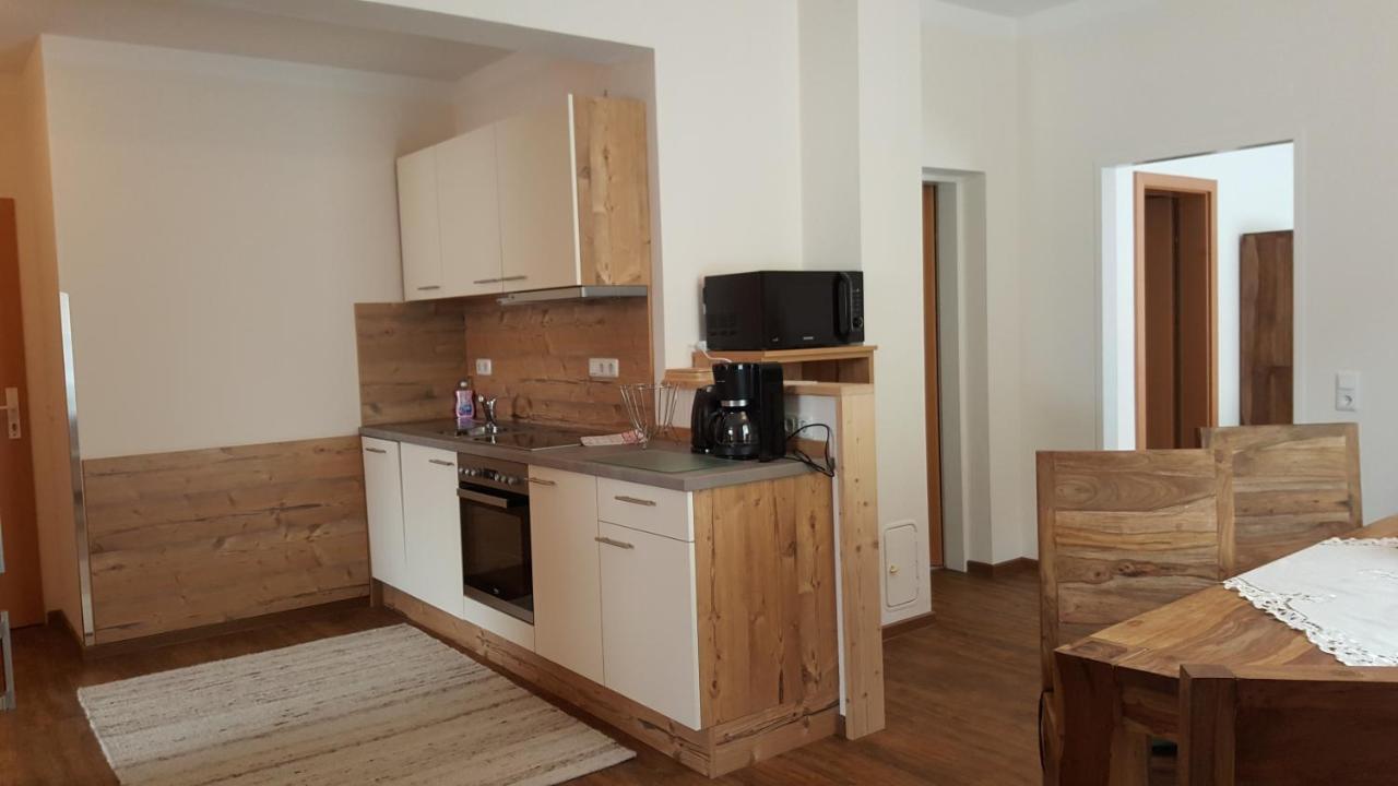 Appartement Juns トゥクス エクステリア 写真
